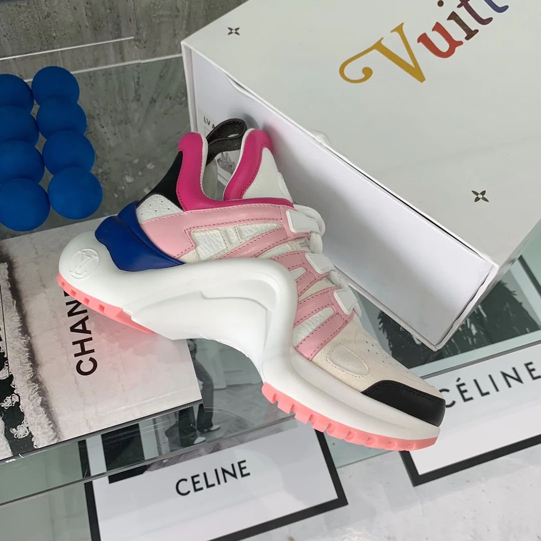 Обувь LV - Массивные кроссовки LV - 11