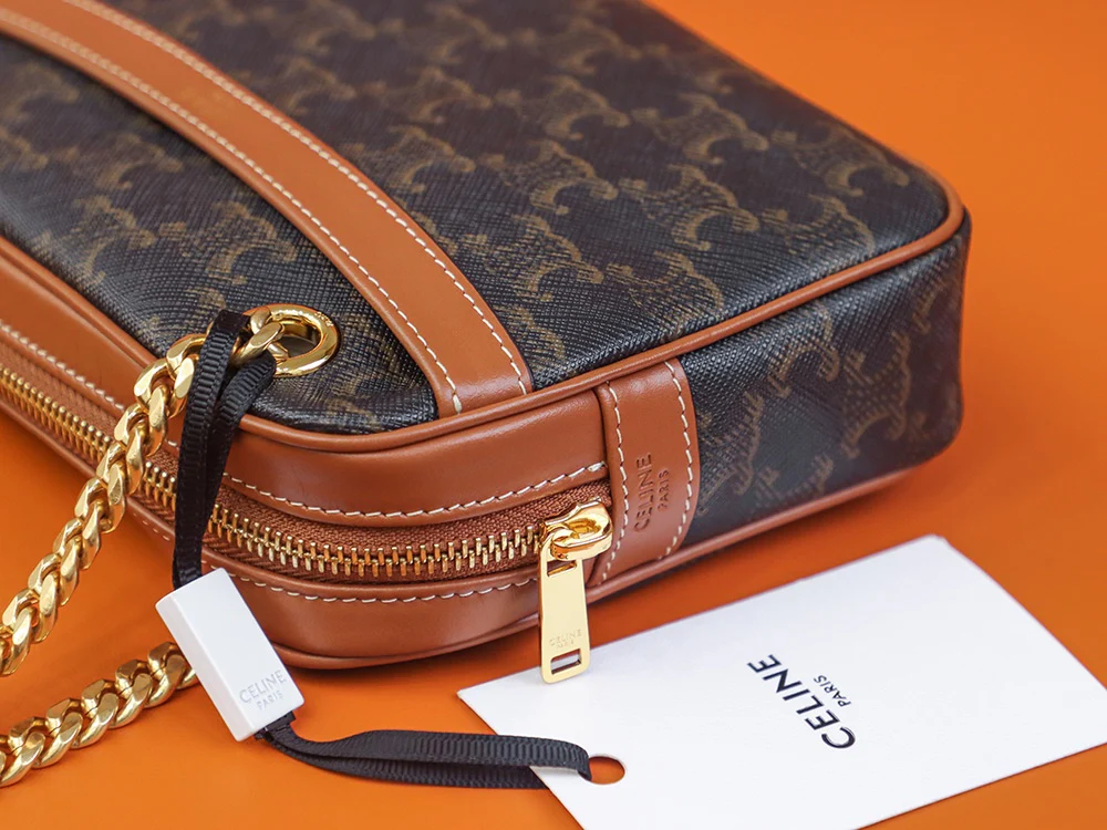 Сумка для фотоаппарата Celine Patapans Triomphe Classic Monogram через плечо