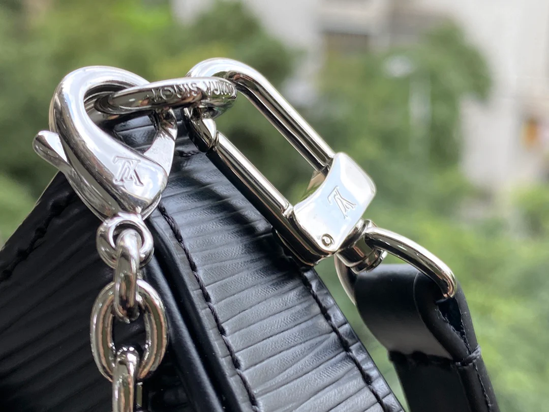 lv-m80471-black-easy-pouch-on-strap-handbag