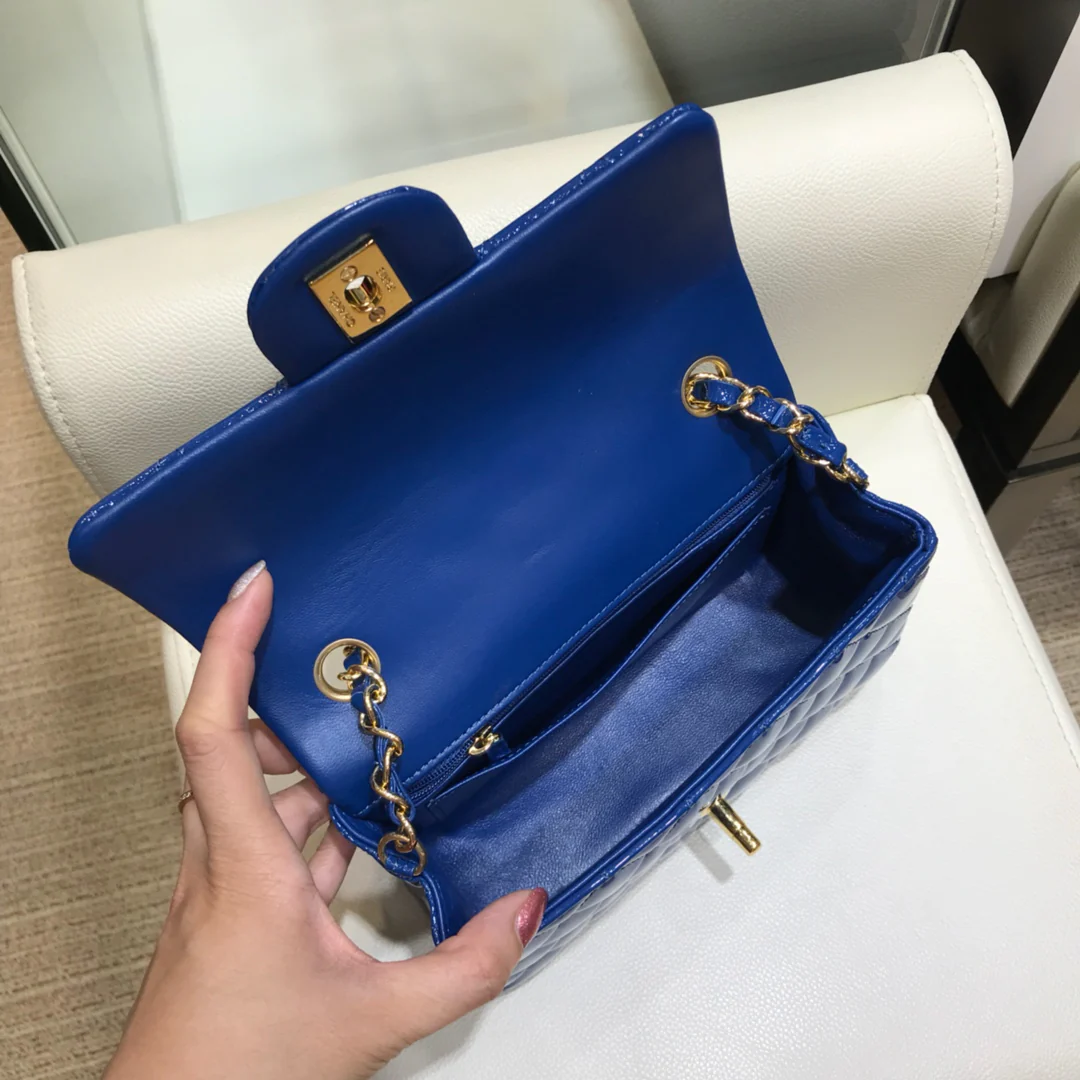 Сумка Chanel CF - лакированная кожа - золотая цепочка - 20 см - 1