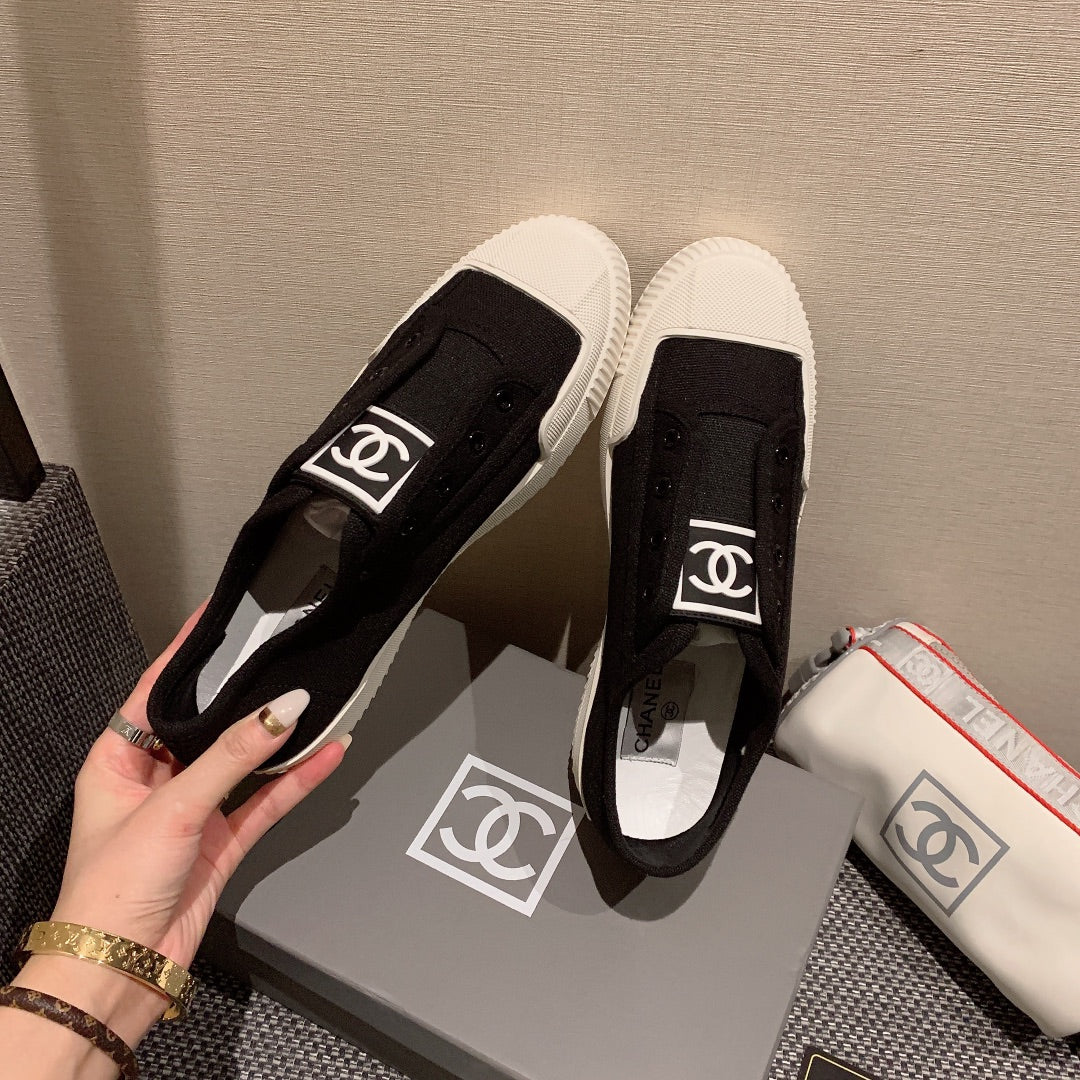 Винтажные парусиновые туфли Chanel - черные