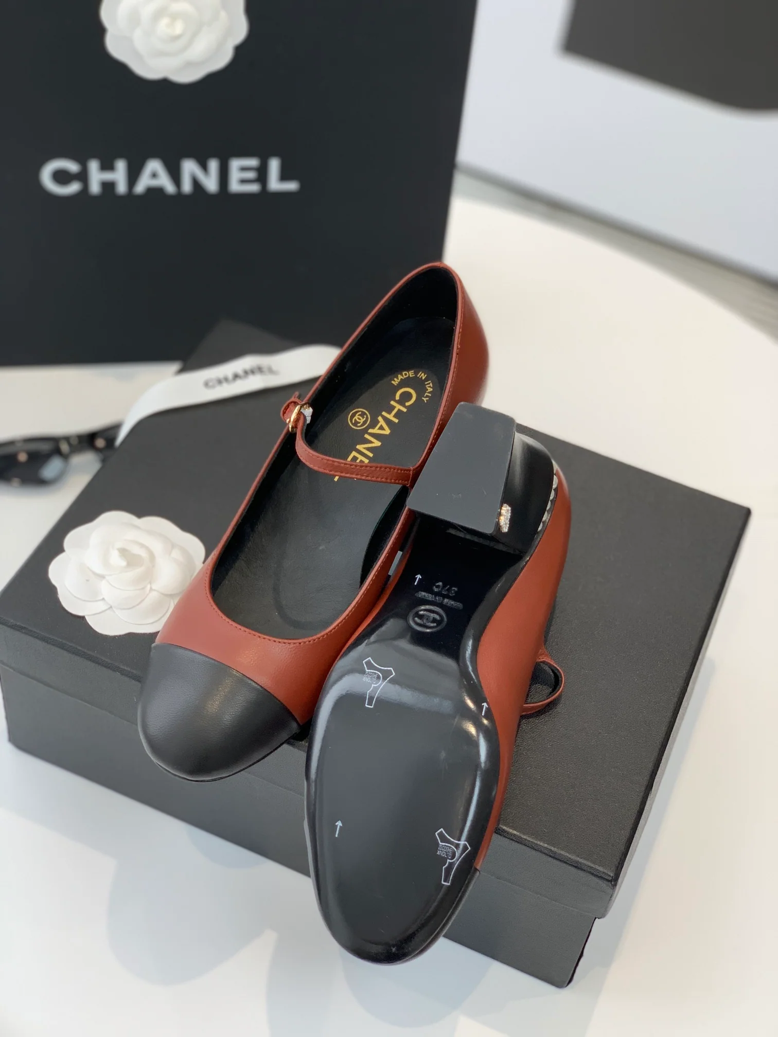 Новые лоферы Chanel 22a - туфли Мэри Джейн