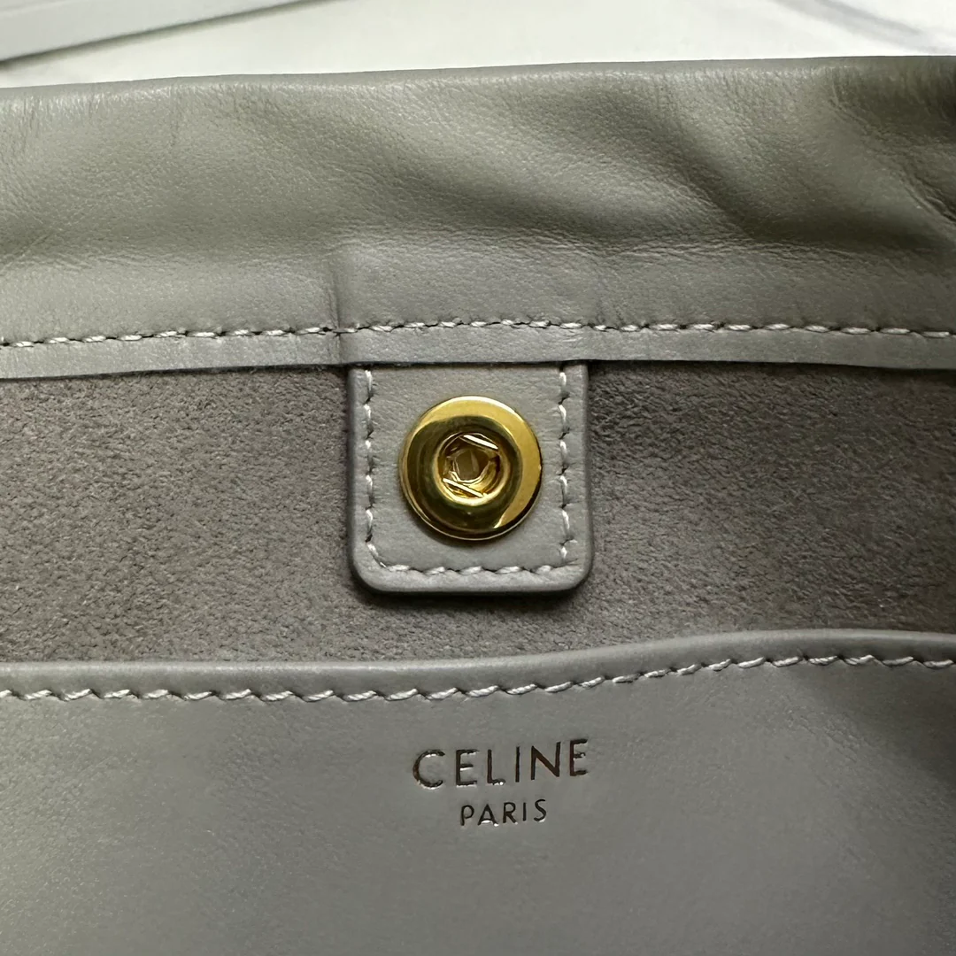 Сумка Celine Cabas Triomphe из гладкой кожи с завязками — серая — маленькая