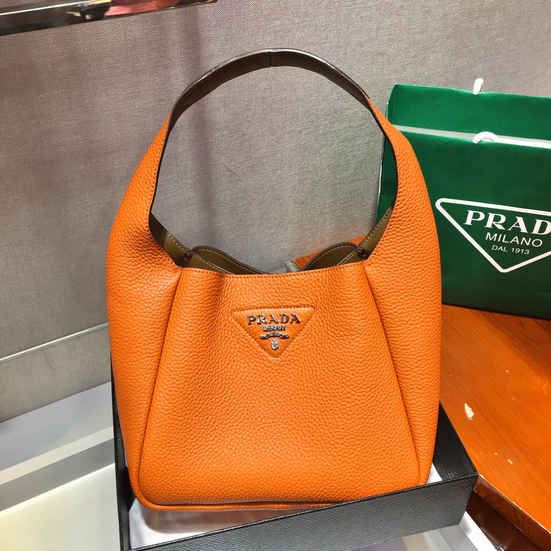 Prada - Корзина, оранжевая