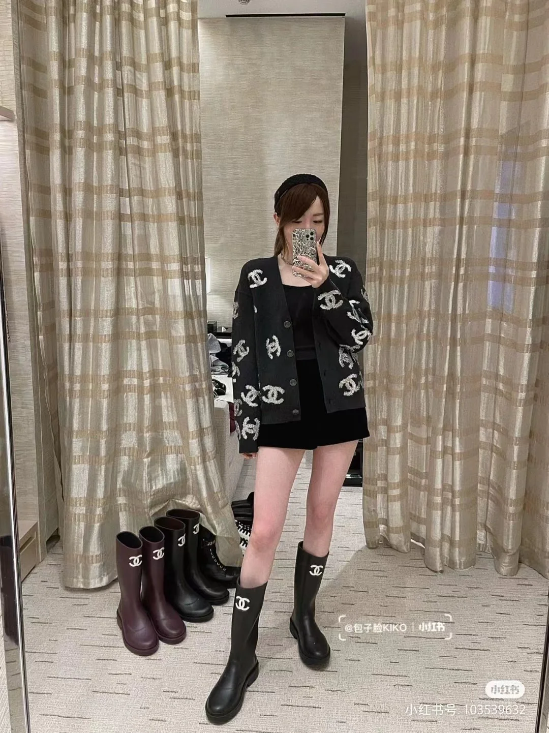 Chanel - Винтажные резиновые сапоги - Фотографии в них