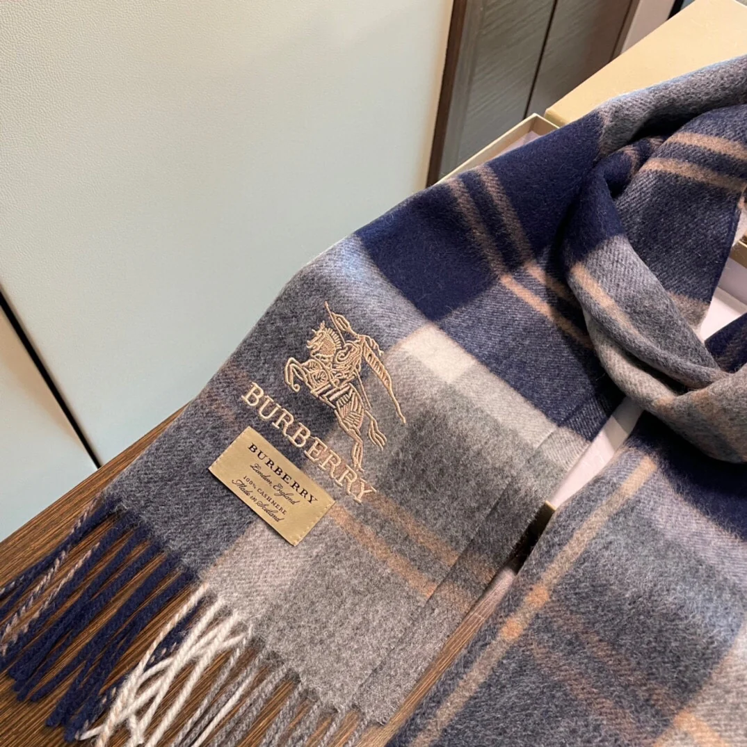 Кашемировый шарф Burberry