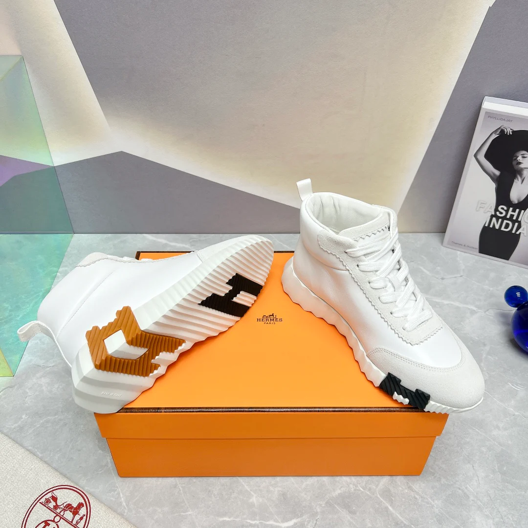 Новинка сезона весна/лето 2023 от Hermes - Кожаные высокие повседневные туфли - Белые