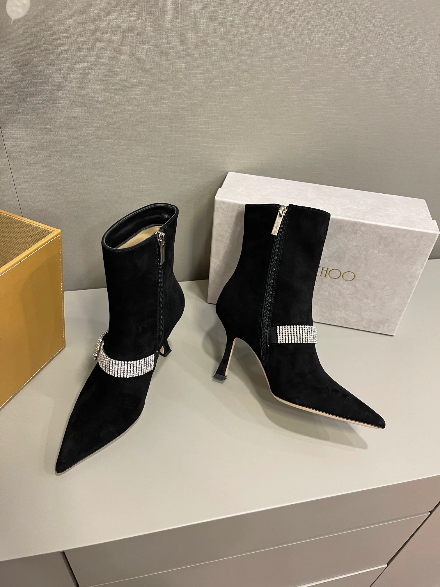 Новинка сезона осень/зима 2022 от Jimmy - Ботильоны на шпильке - Черные - 2