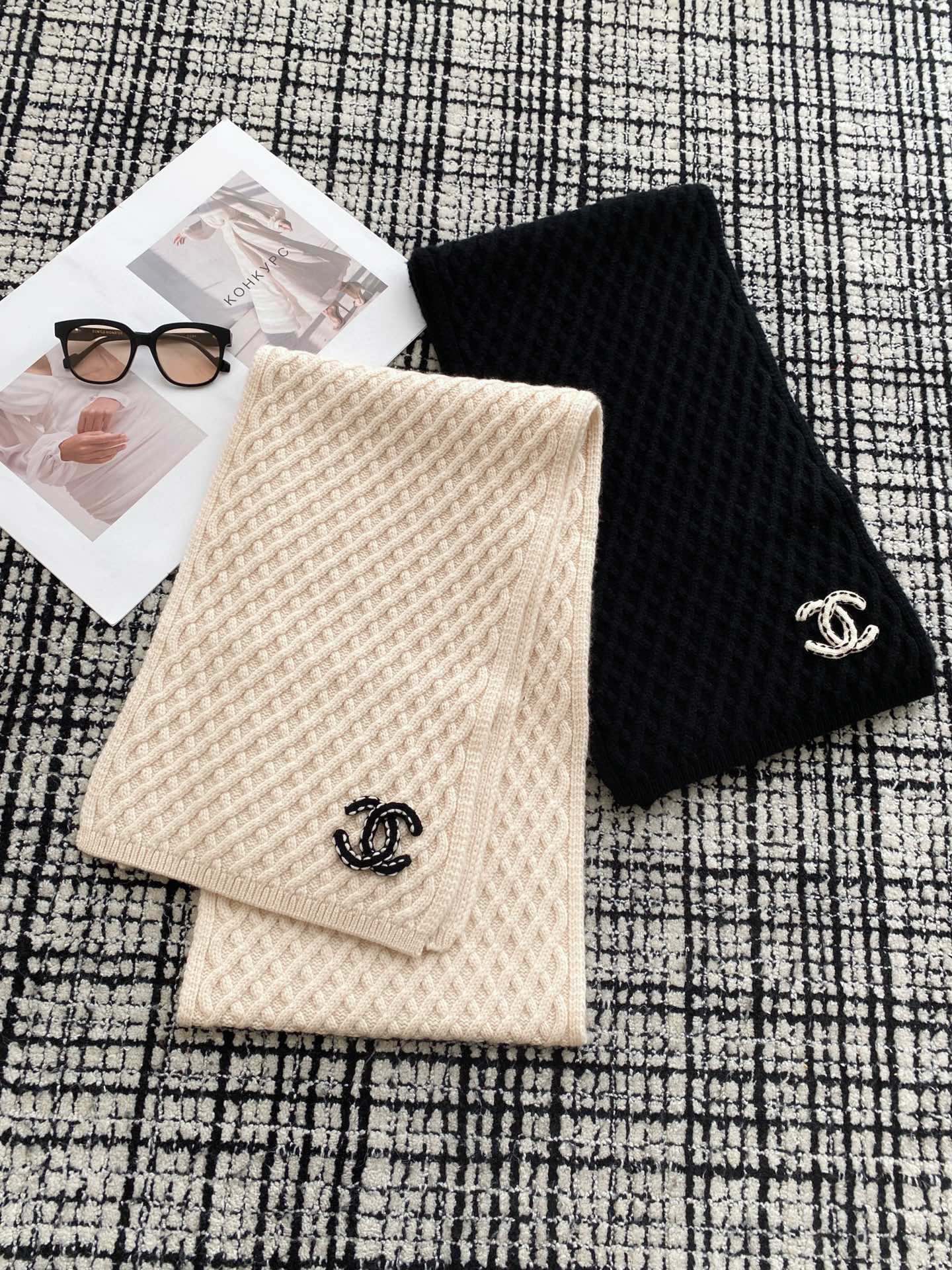 Вязаный шерстяной шарф Chanel 2024 — черный