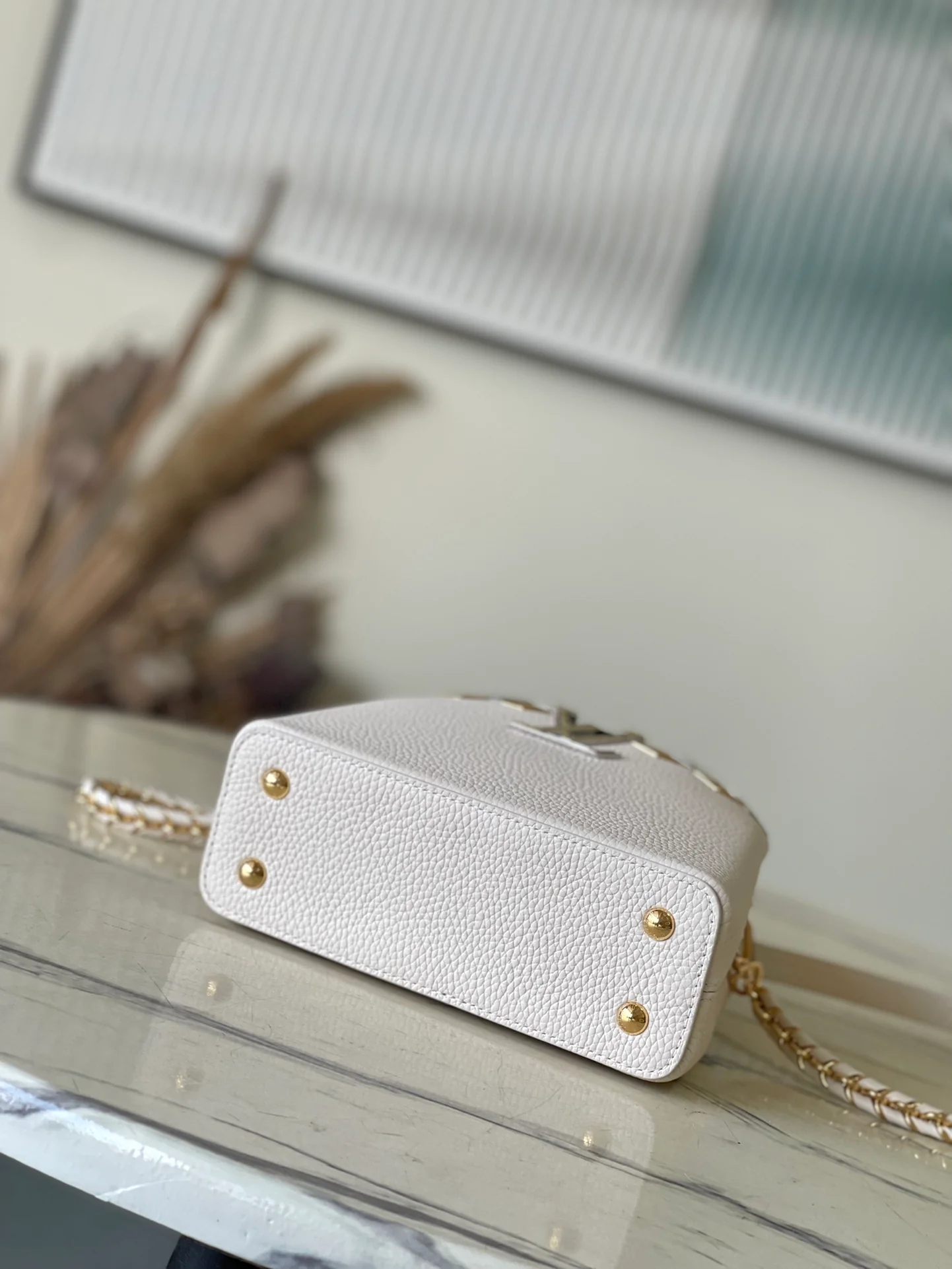 LV-m12751-capucines-mini handbag-white