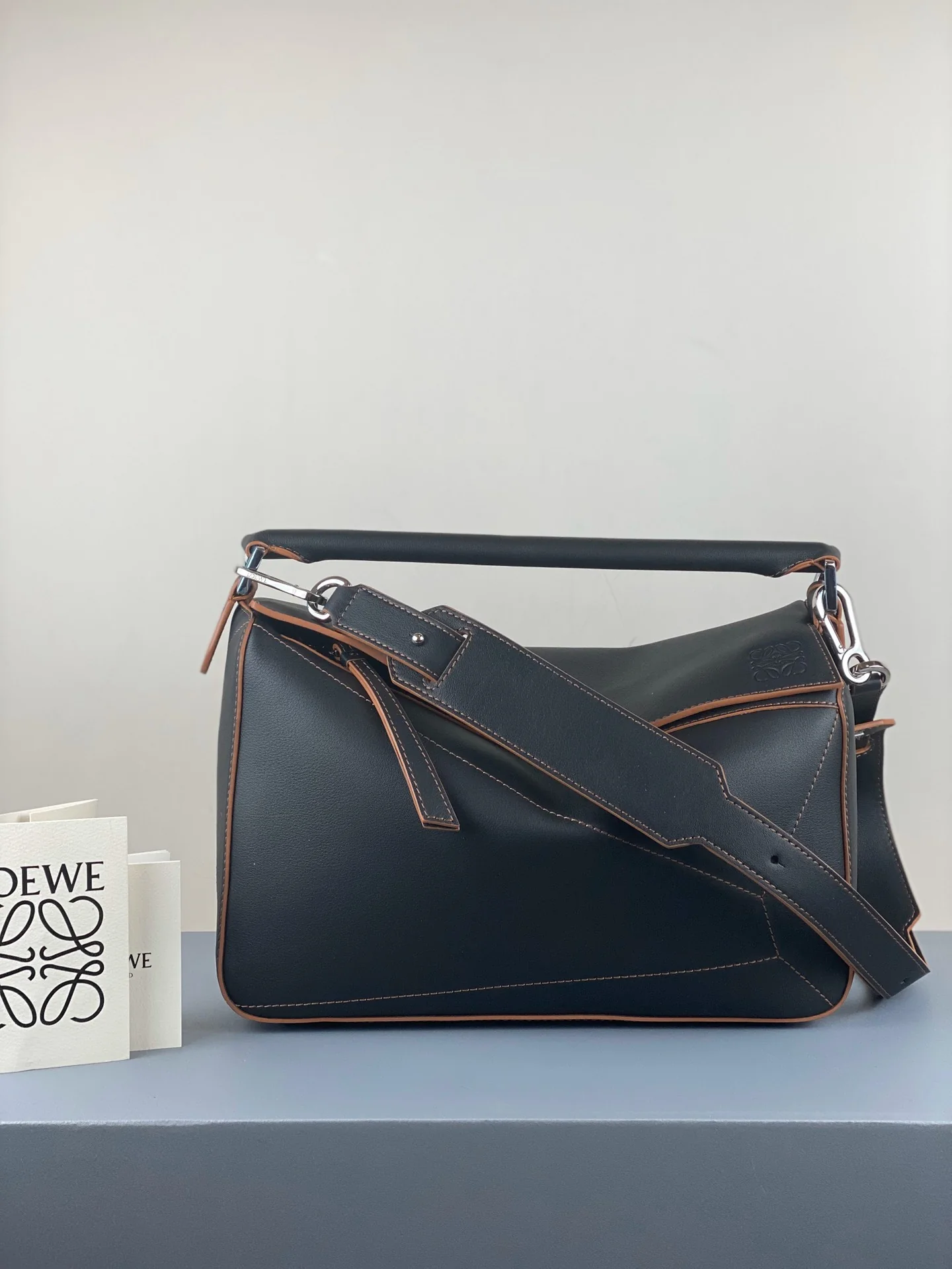 Сумка-пазл Loewe весна 2020 — телячья кожа — средний размер