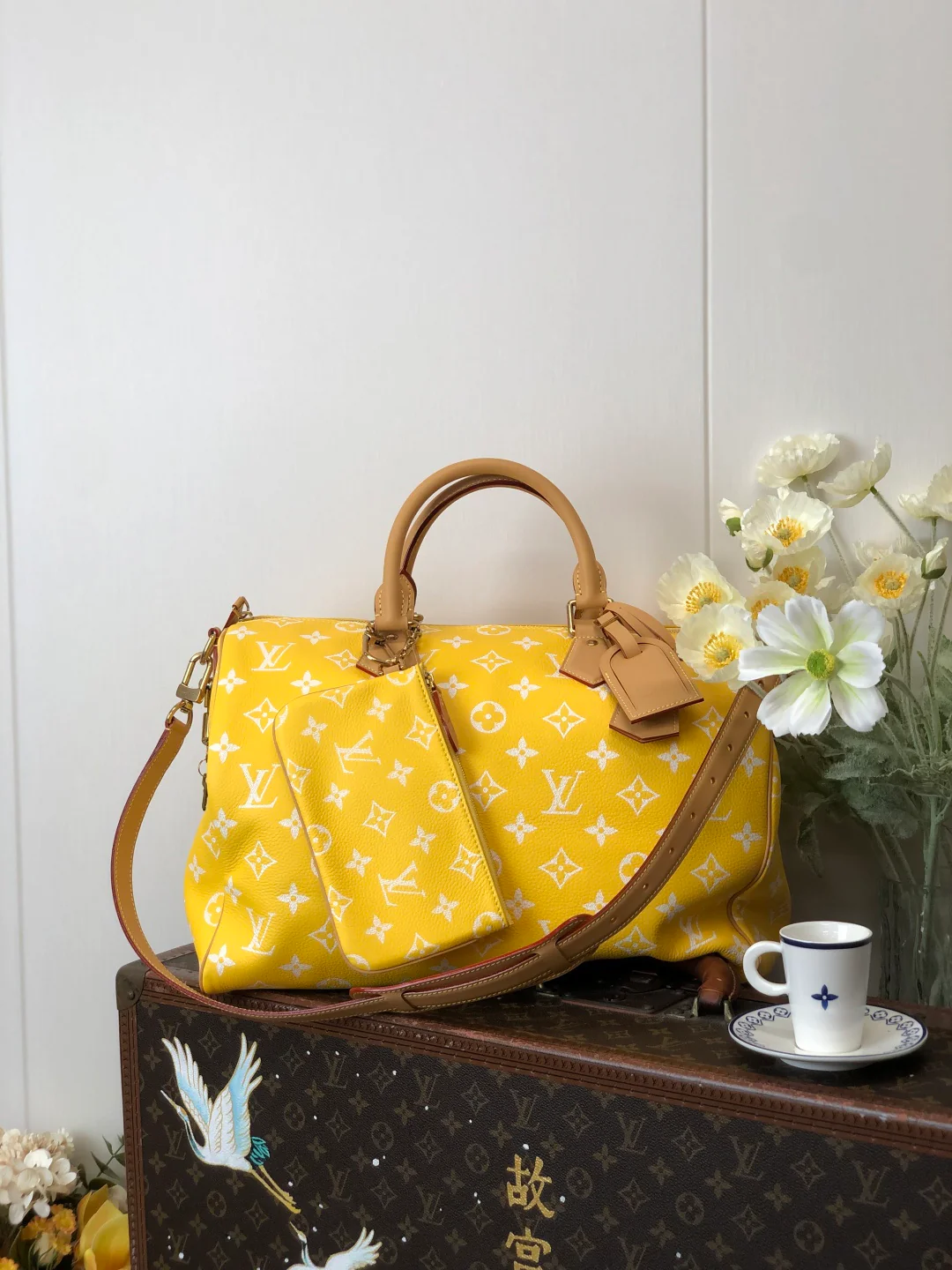 LV-m24428-speedy-p9-bandouliere-Sun Yellow