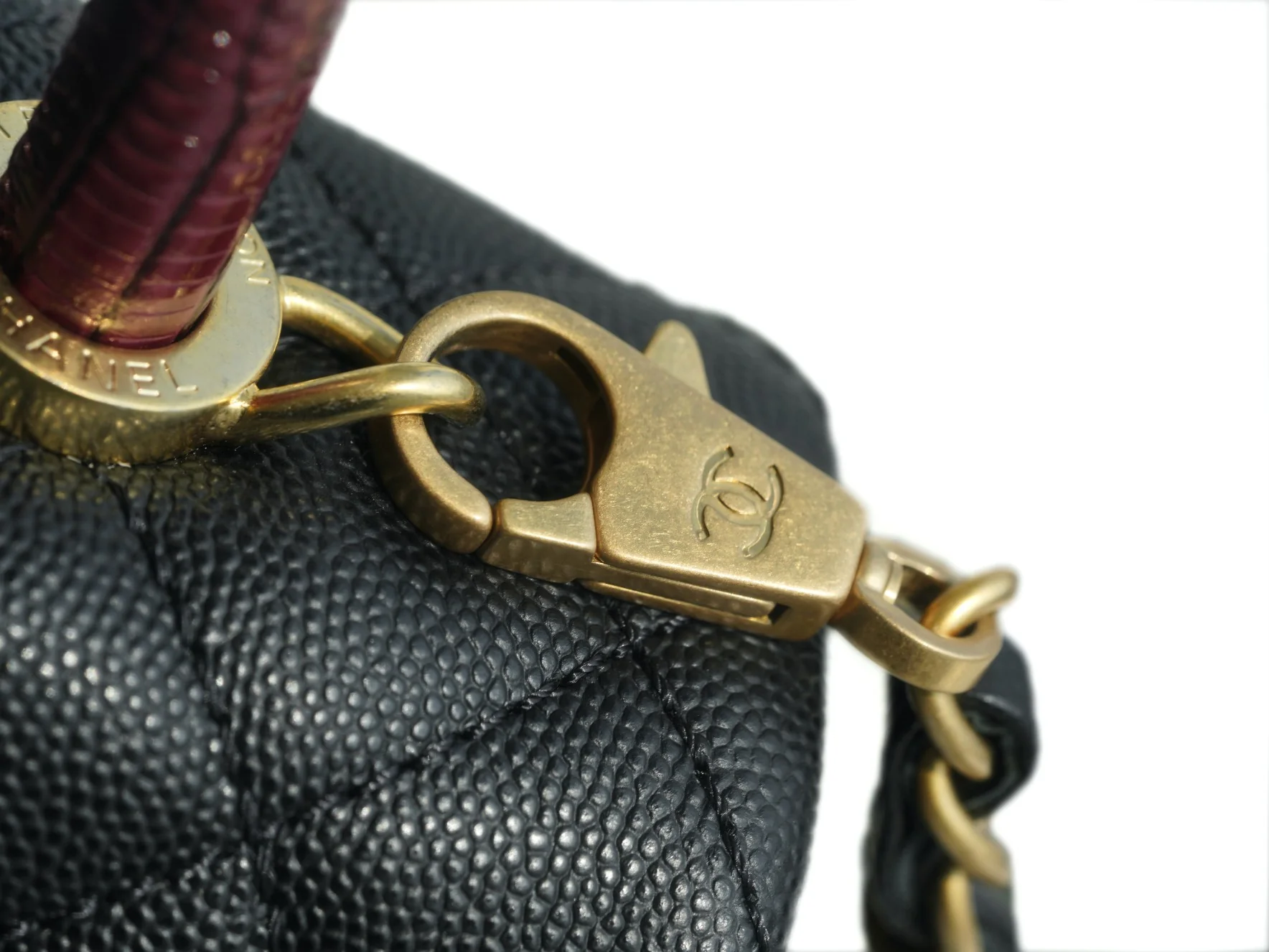 Сумка Chanel Handle 28 - с ручкой из кожи ящерицы - большая, черная