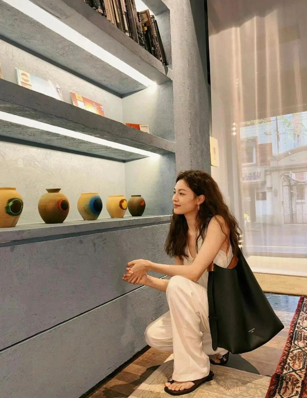 LV-m25352-low-key-hobo-pm сумка-черная