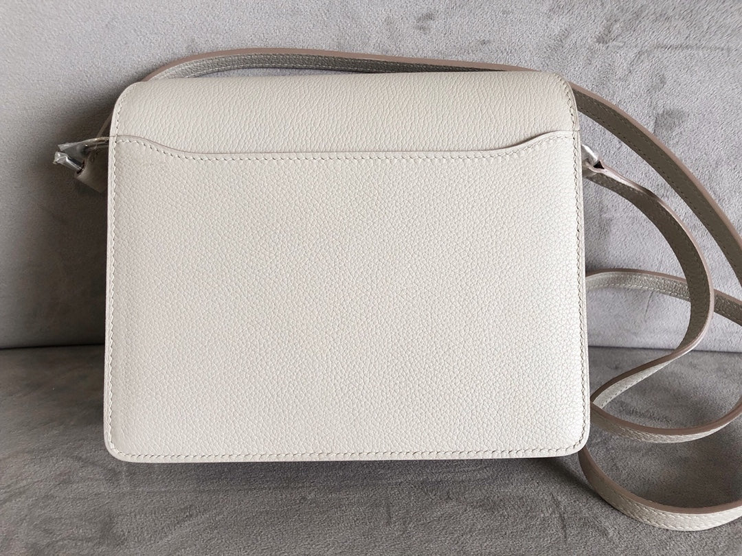 Hermes Roulis 19-8L Glacier White Silver Buckle