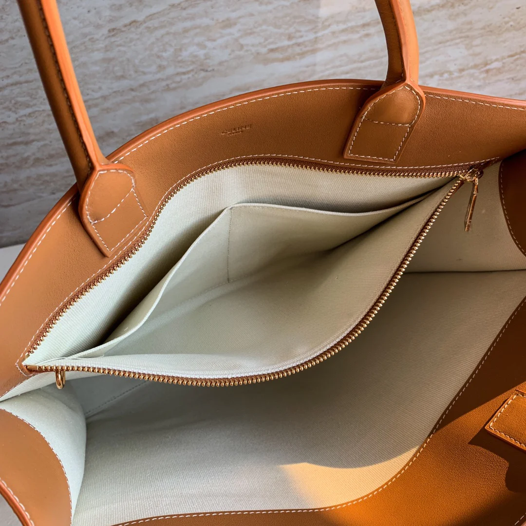 Celine Cabas Celine сумка из канваса и телячьей кожи с вертикальным принтом