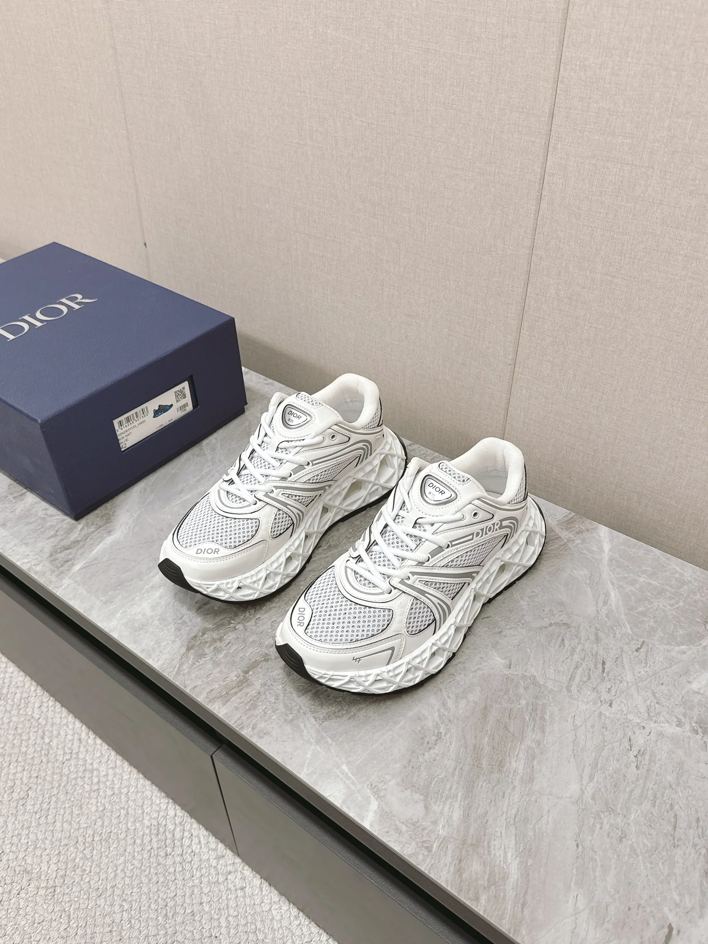 Кроссовки Dior 2024 - белые