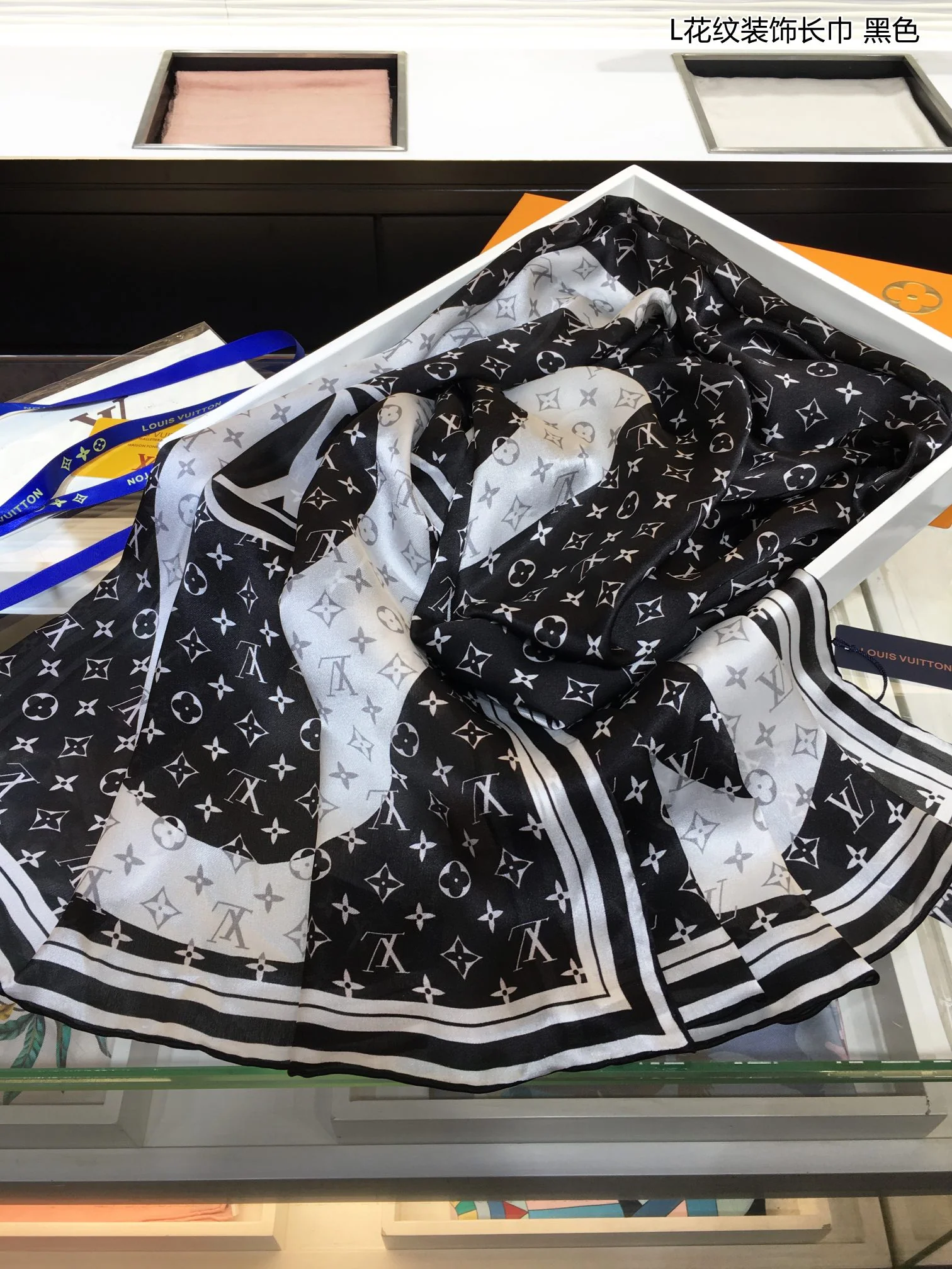 Длинный шарф из тутового шелка LV-100 с узором - 60 см - 175 см