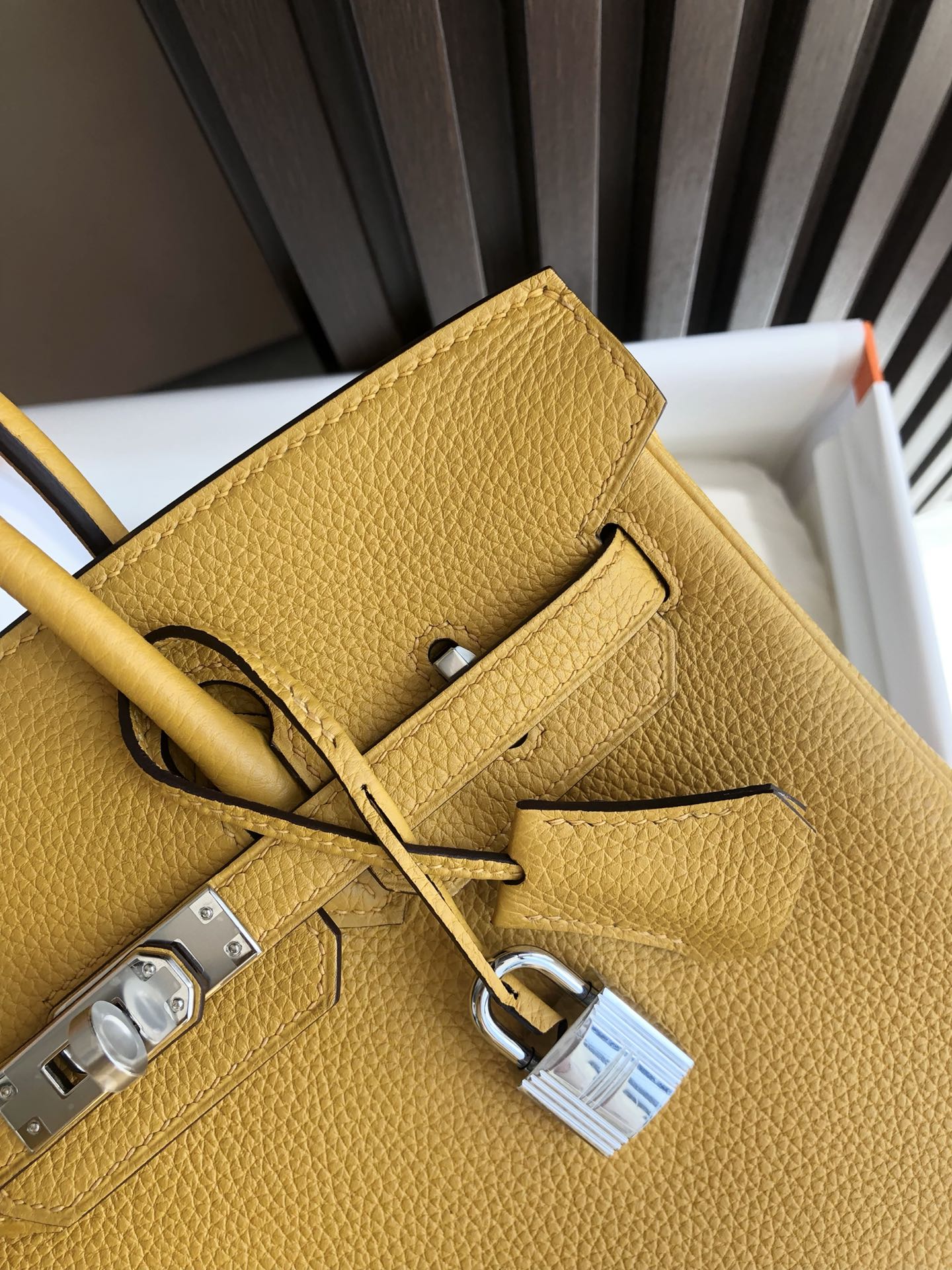 Hermes Kelly 25 Togo 9D Янтарно-желтая серебряная пряжка