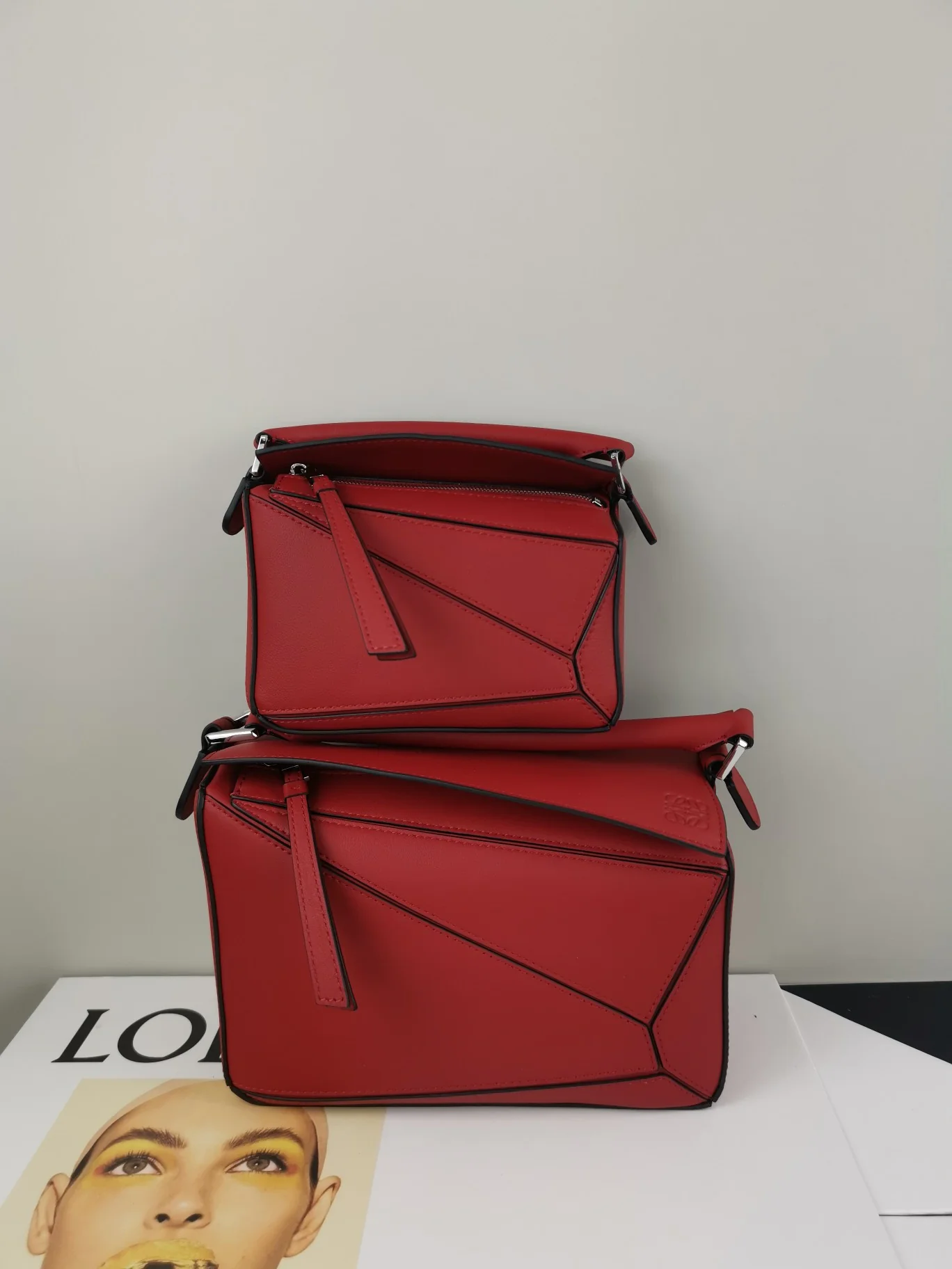 Мини-сумка Loewe Puzzle Bag из телячьей кожи - 18