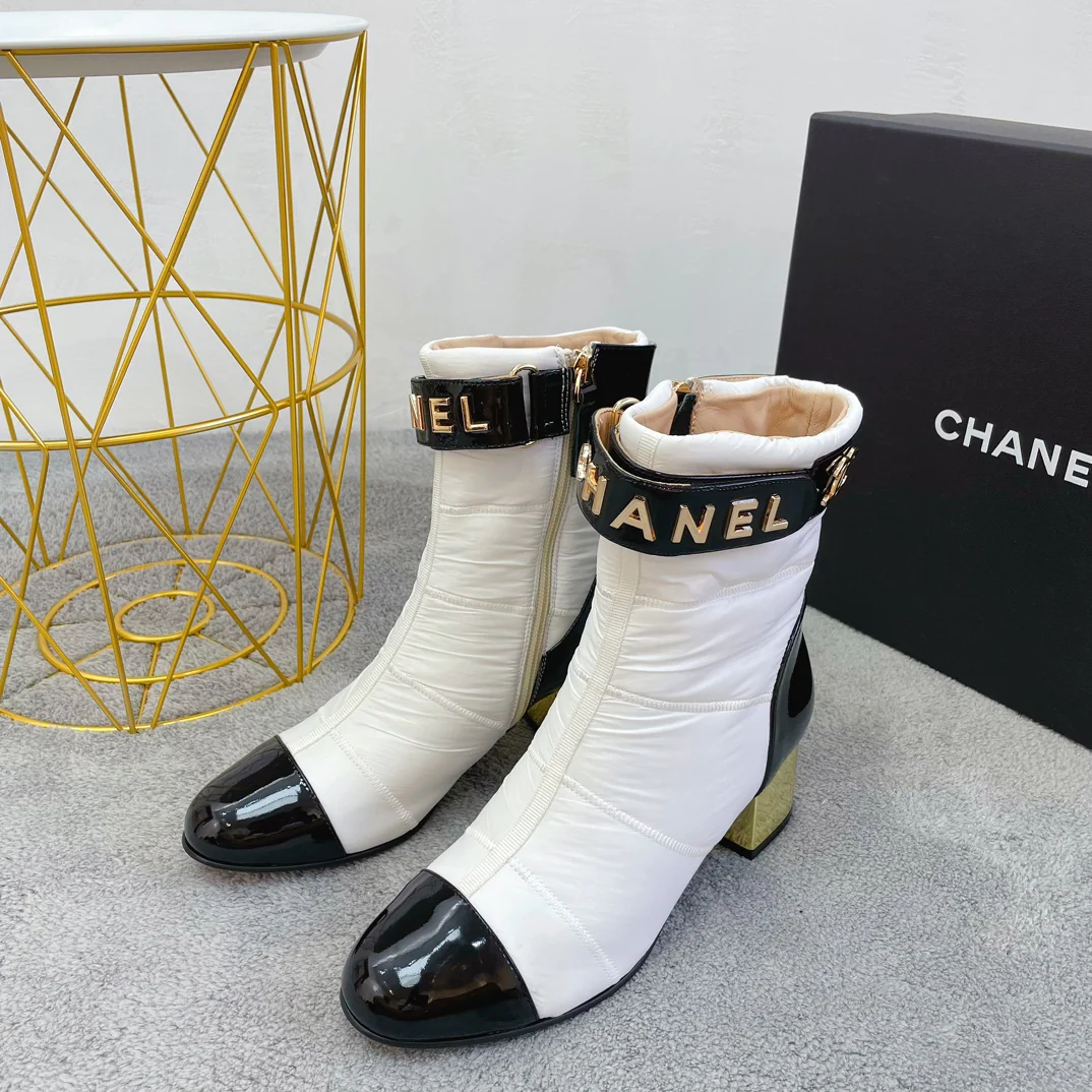 Ботильоны Chanel с монограммой и цветовыми блоками - 5 см