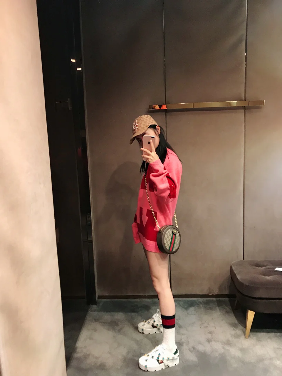 Круглая сумка Gucci Ophidia - сумка через плечо - канва с монограммой