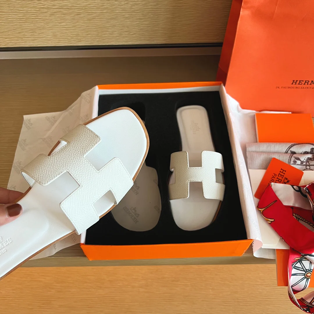 Классические домашние тапочки Hermes H - Подошва с полным покрытием и принтом в виде ладони - Белые