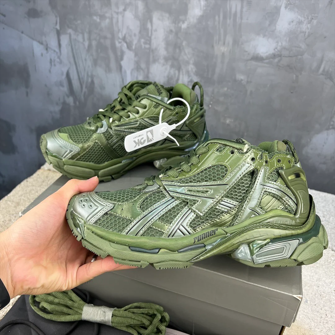 Кроссовки Balenciaga Runner - унисекс - зеленые