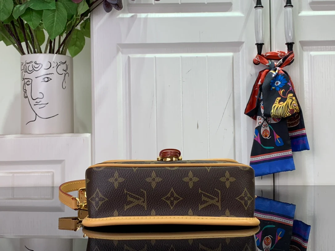 m83566-LV-nana-diane сумка