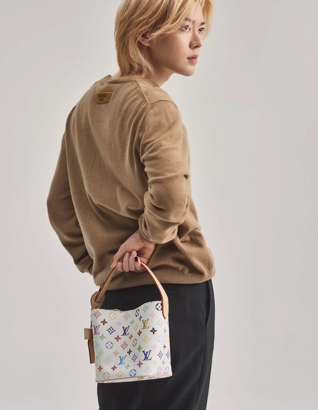 Кожаная сумка LV All-in-Bag с бантом - белая