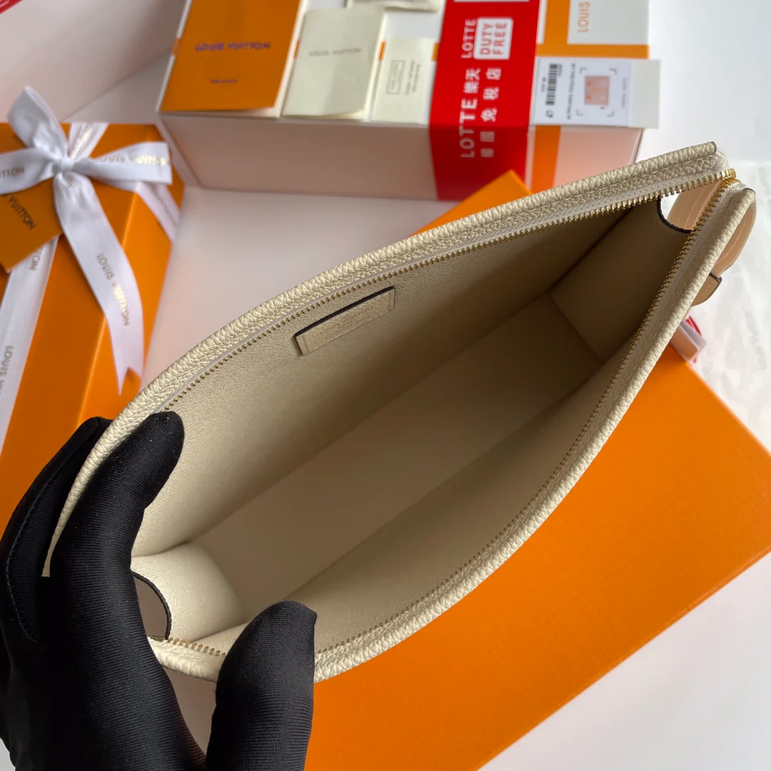 клатч lv-m80504