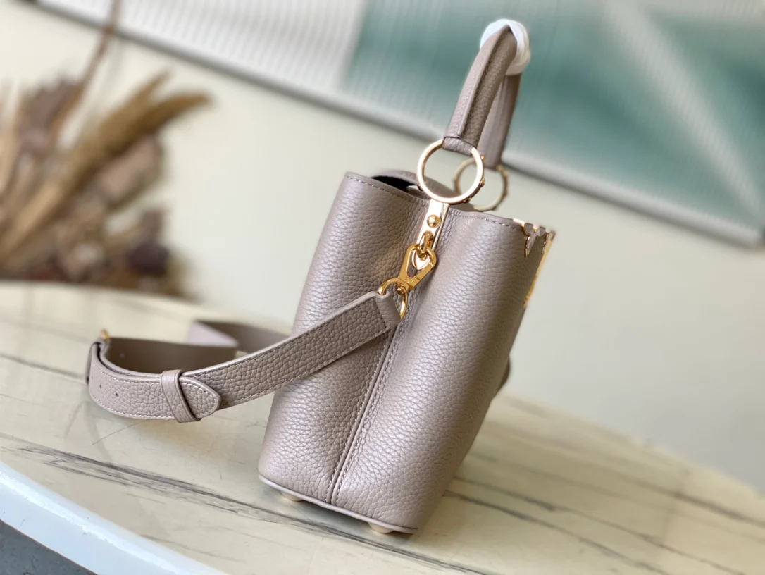 LV-m11341-capucines маленькая сумочка-серая