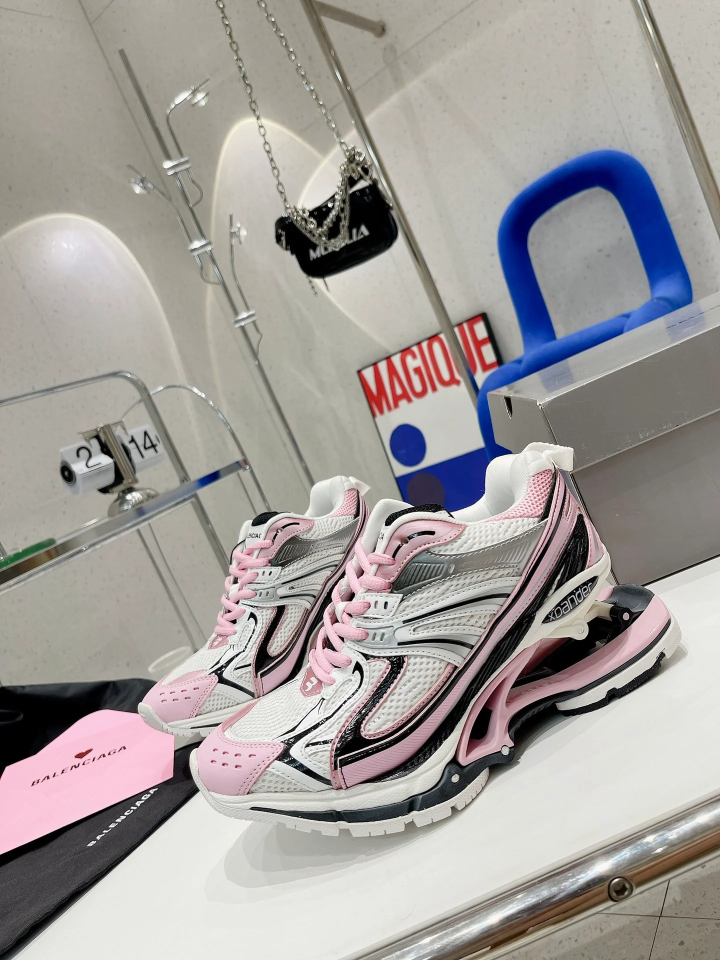 Массивные ретро-туфли Balenciaga в весеннем стиле - для пары - 1