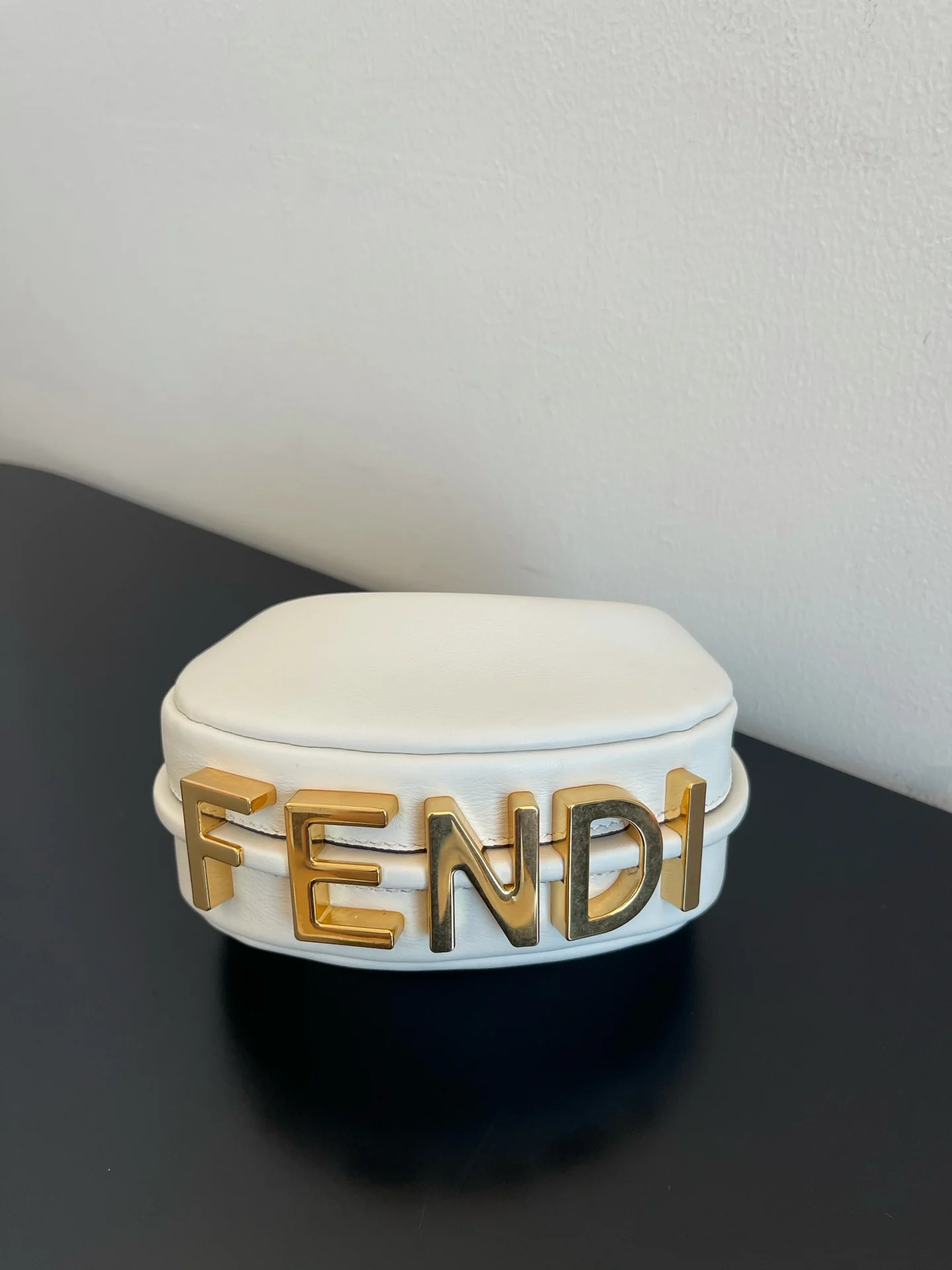 Fendi-fendigraphy - Миниатюрная белая кожаная сумка через плечо