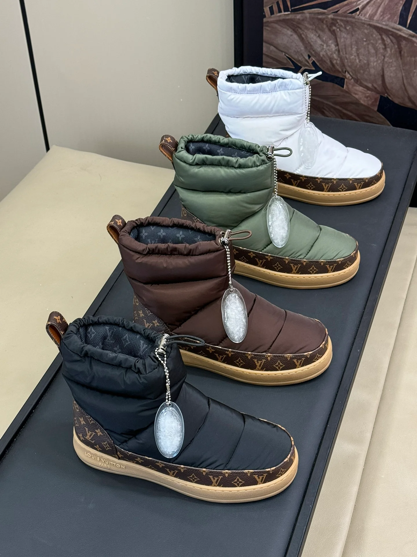 Снежные ботинки LV-2024 - изображение из коллекции