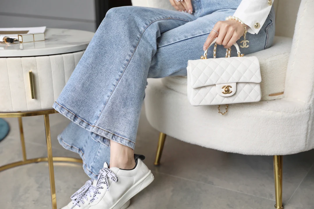 Ручка Chanel Coco (белая)