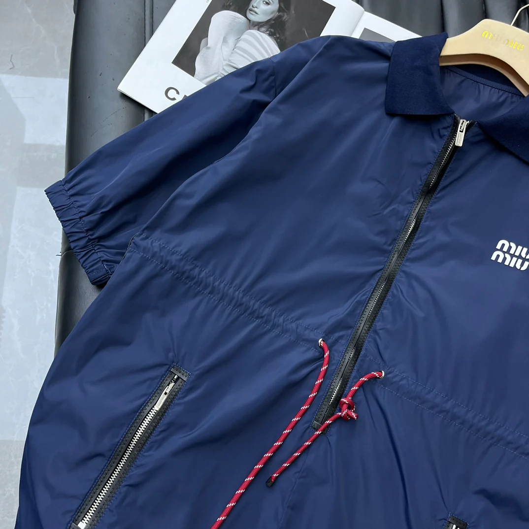 Miu Miu - 2404-24 Новинка: Тонкий нейлоновый комбинезон на молнии - Синий