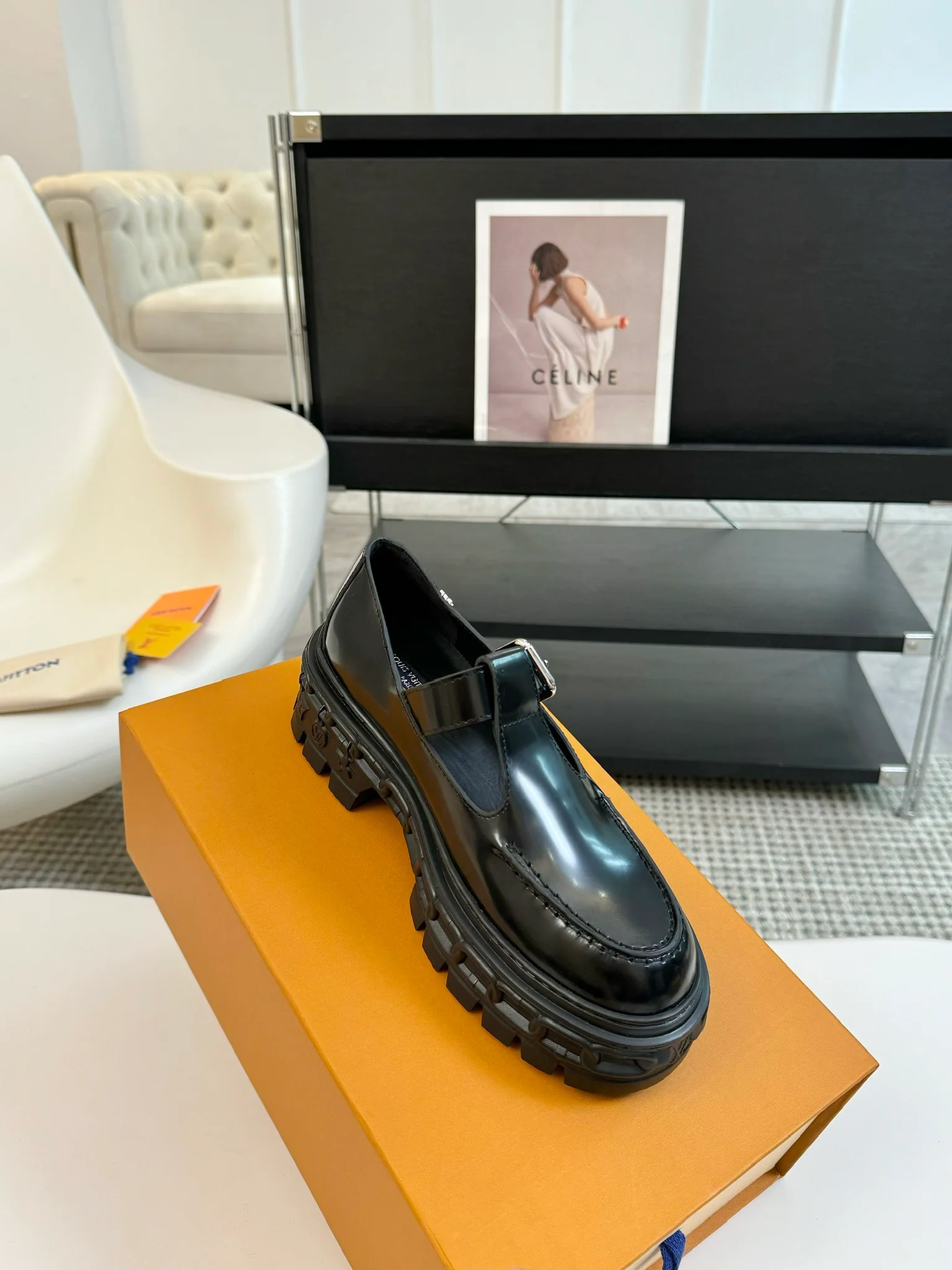 Туфли на платформе LV-2024 - черные