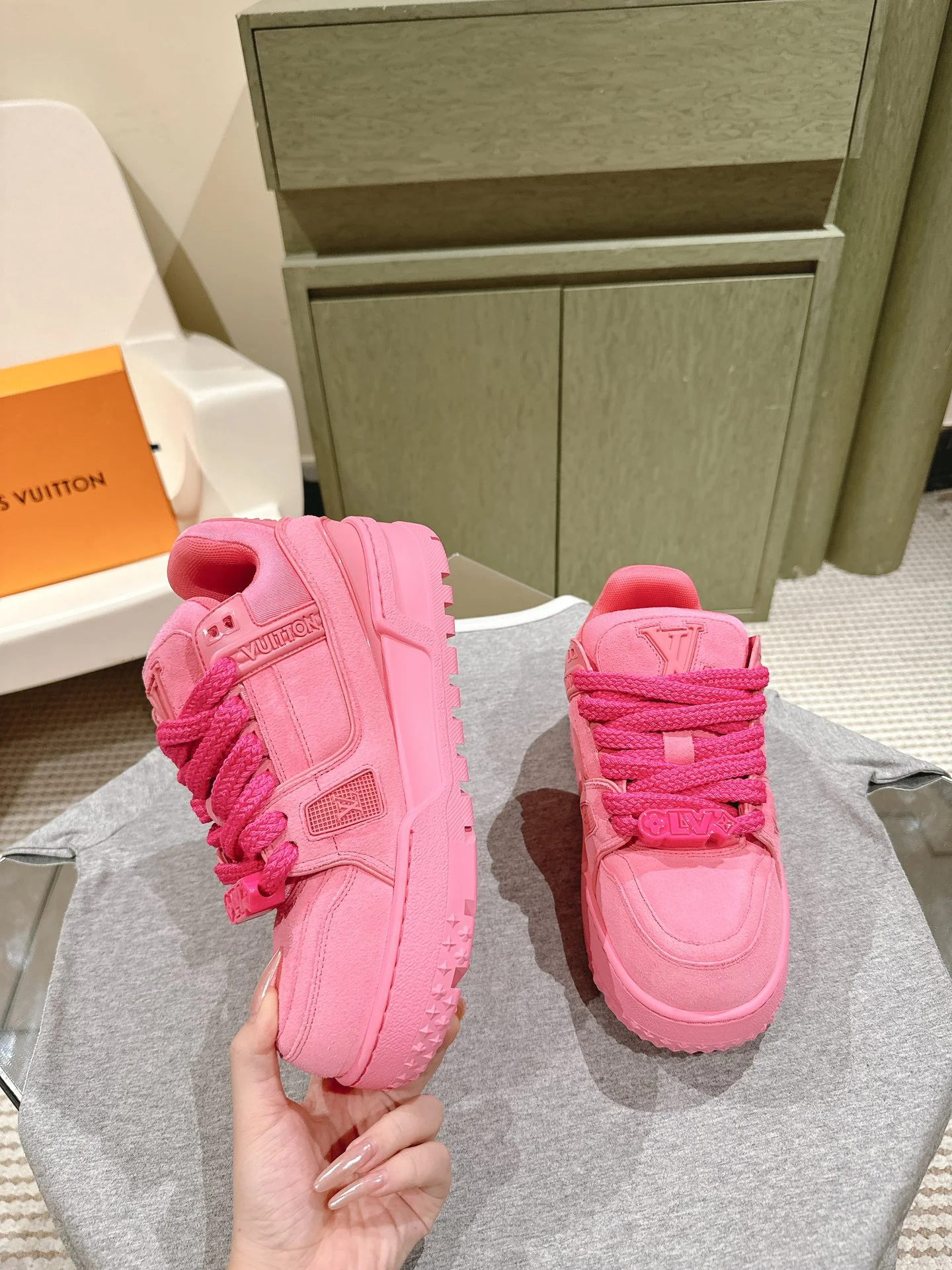 Кроссовки LV-2024 на платформе, розовые