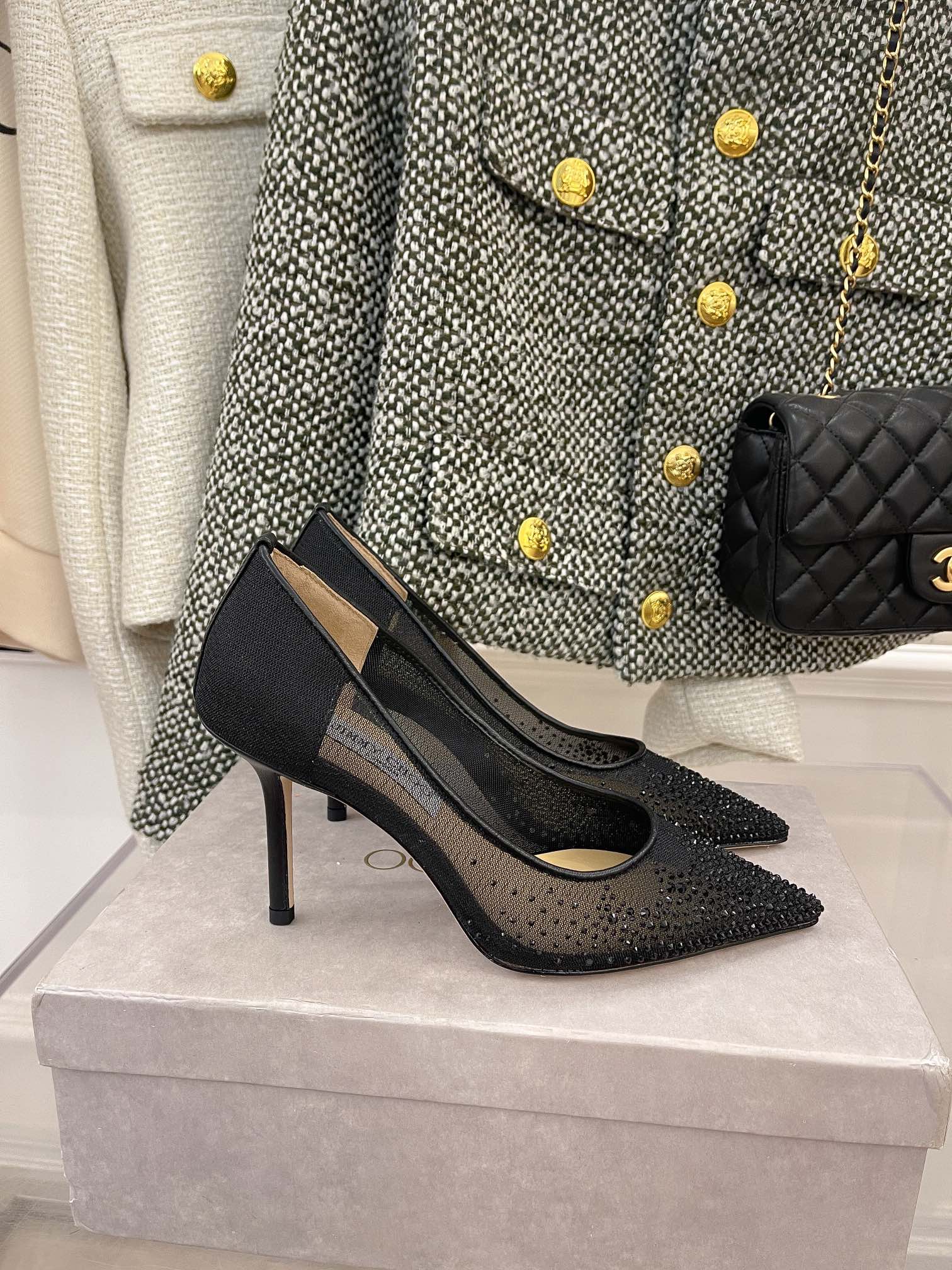 Jimmy - Туфли на высоком каблуке с сетчатой ??отделкой и стразами - Черные