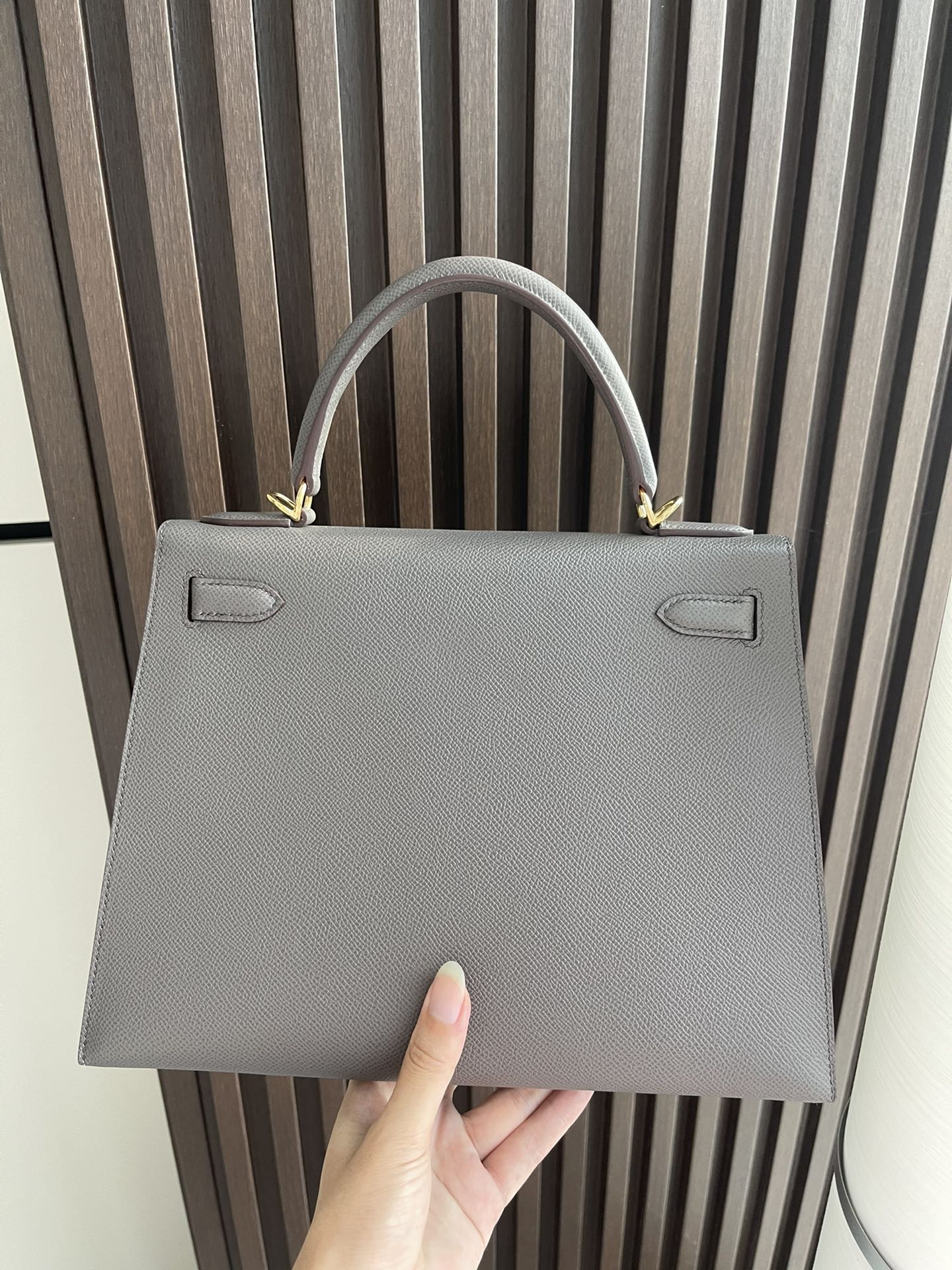 Hermes-kelly-28-epsom-outer seam-8f tin ash-gold buckle