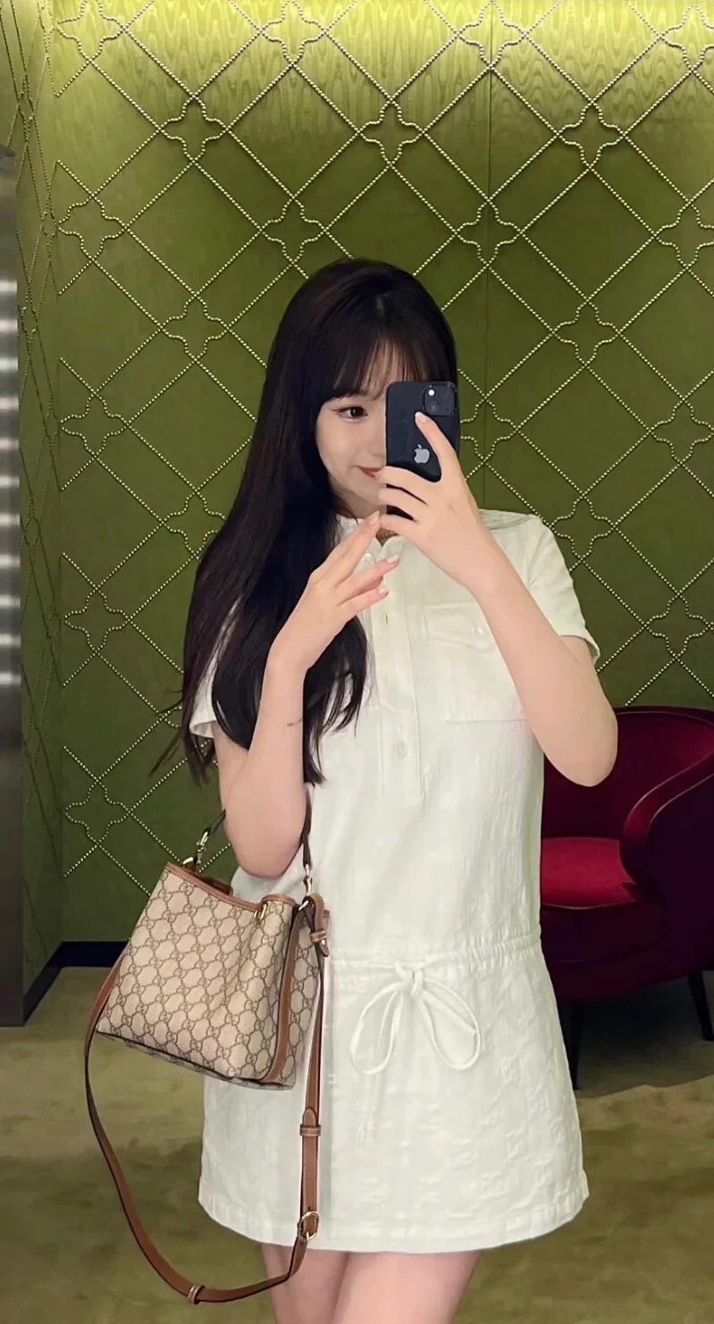 Мини-сумка Gucci 2025 из кожи, коричневая.