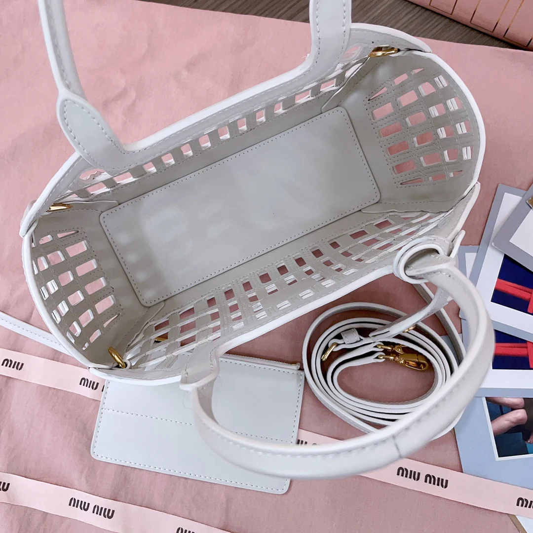 Корзинка из кожи наппа Miu Miu-5ba294 - абрикосово-розовый