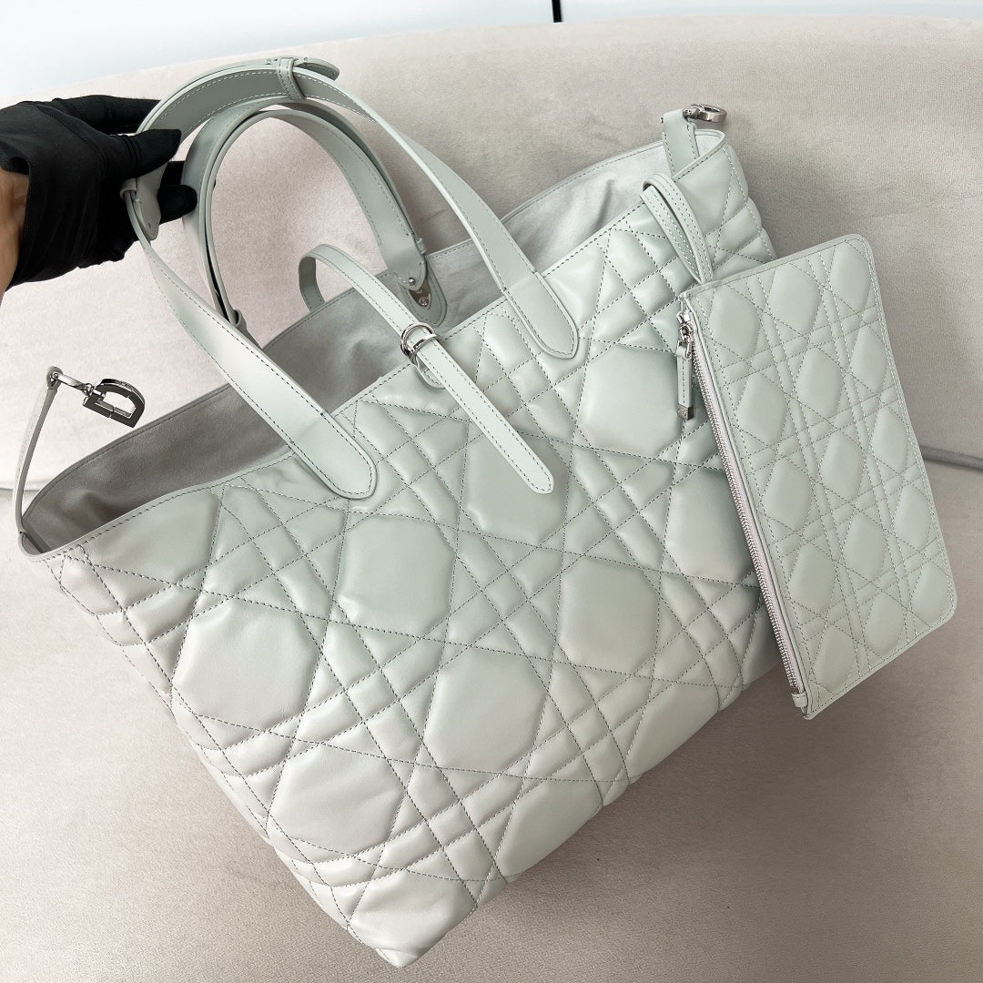 Сумка Dior Toujours, большая, ледяного цвета