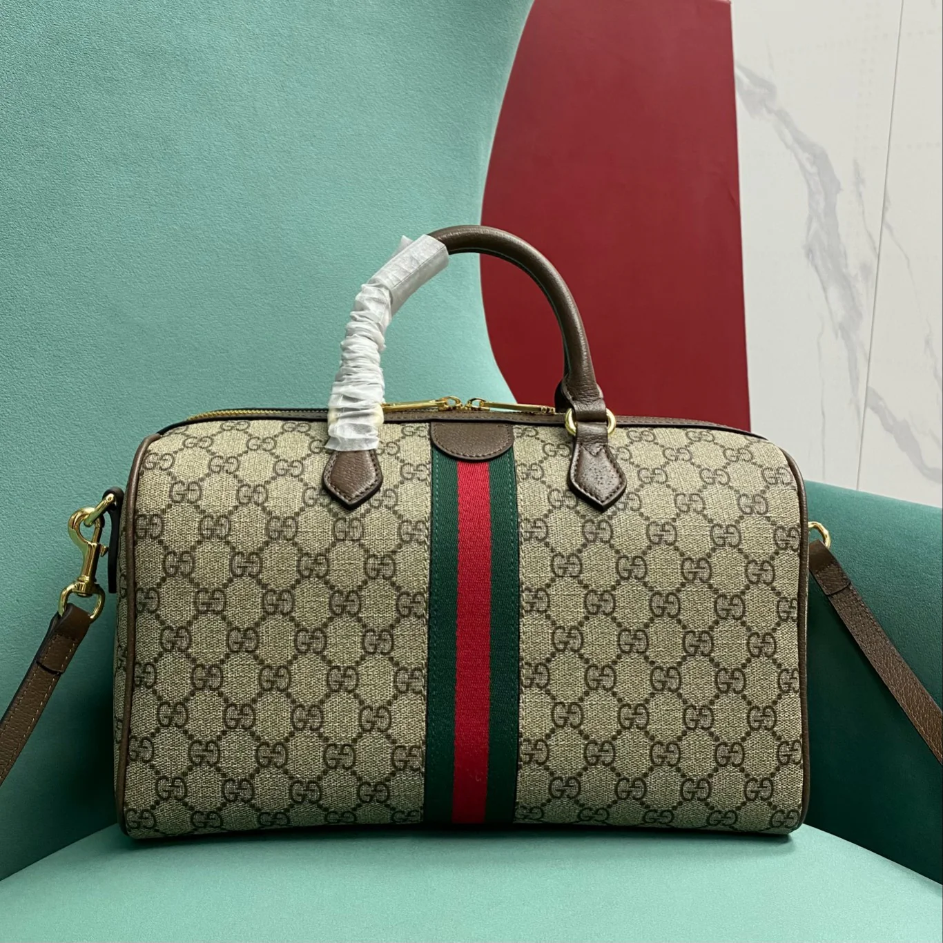 Мини-сумочка-подушка из серии Gucci-Ophidia