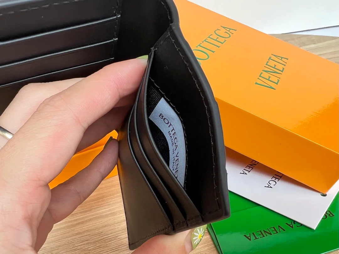 BV-中格 编织 卡夹 卡包 牛皮 11x7.5cm