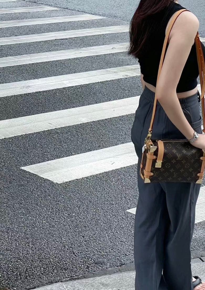 m46358-LV-side-trunk-mm-handbag/crossbody bag