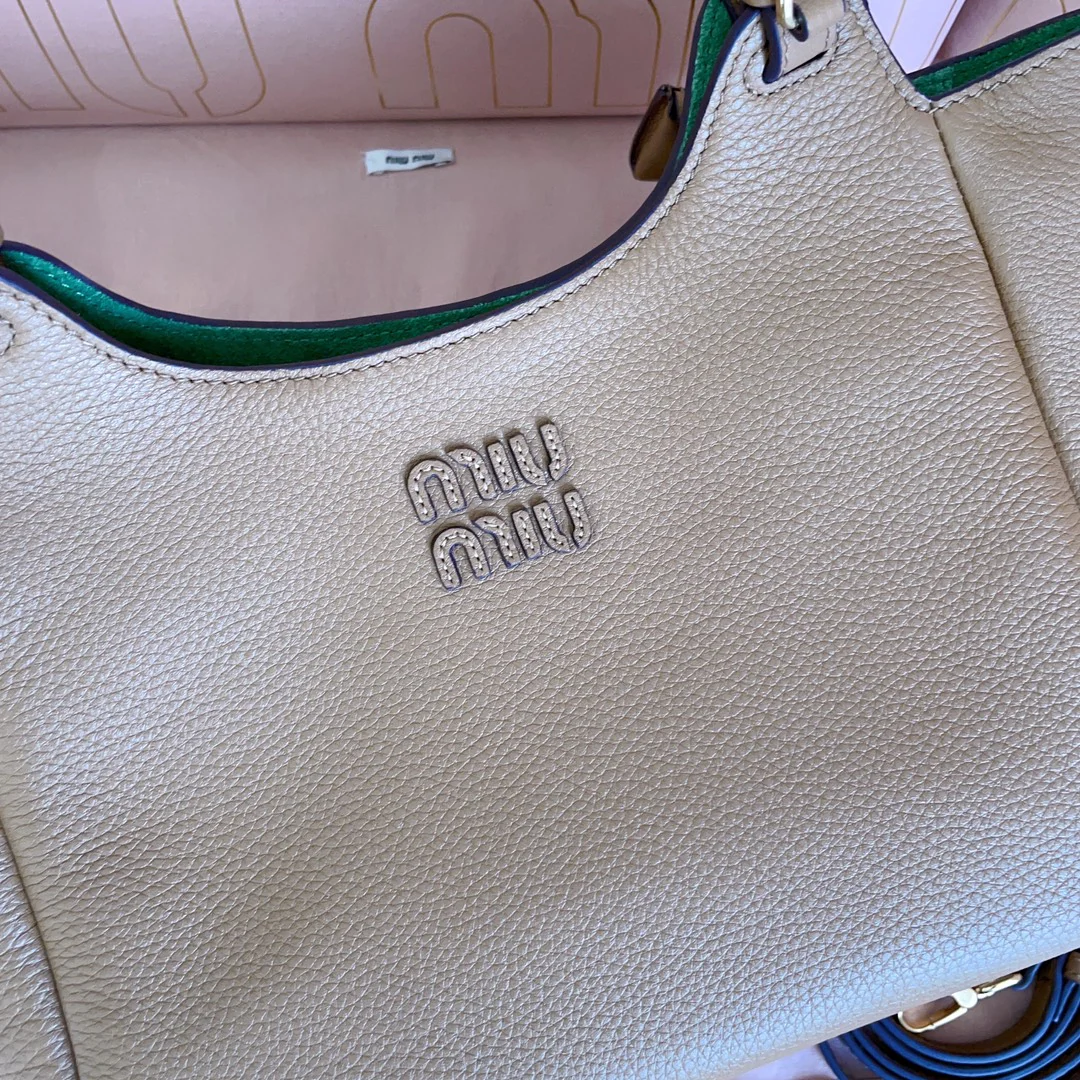 Сумка-тоут Miu Miu 5ba304 - коричневая