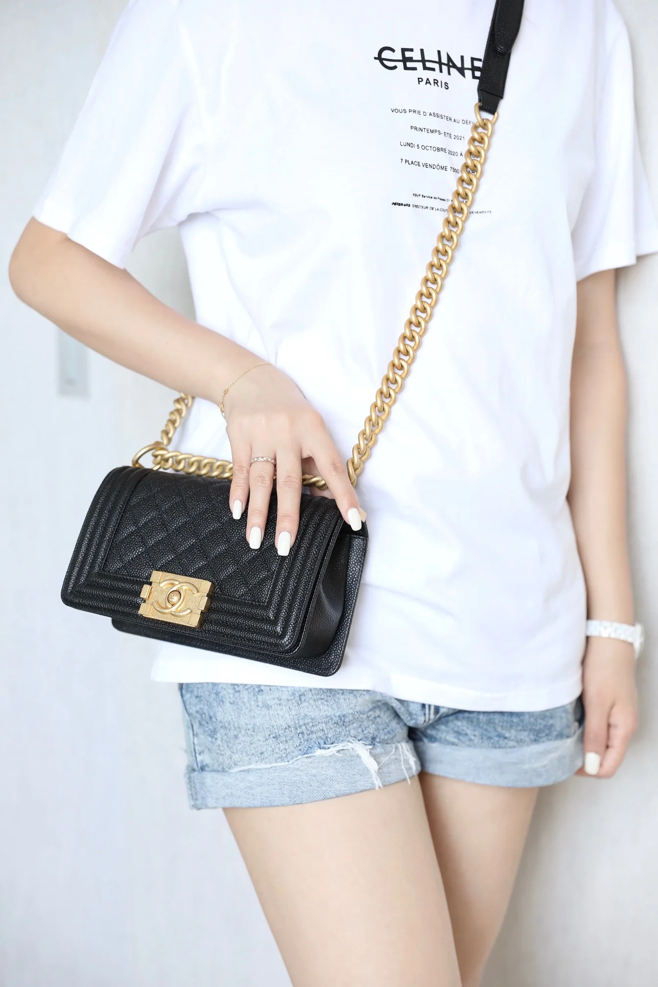 Chanel Le Boy Crystal Diamond Pattern Caviar - Medium - Black Gold