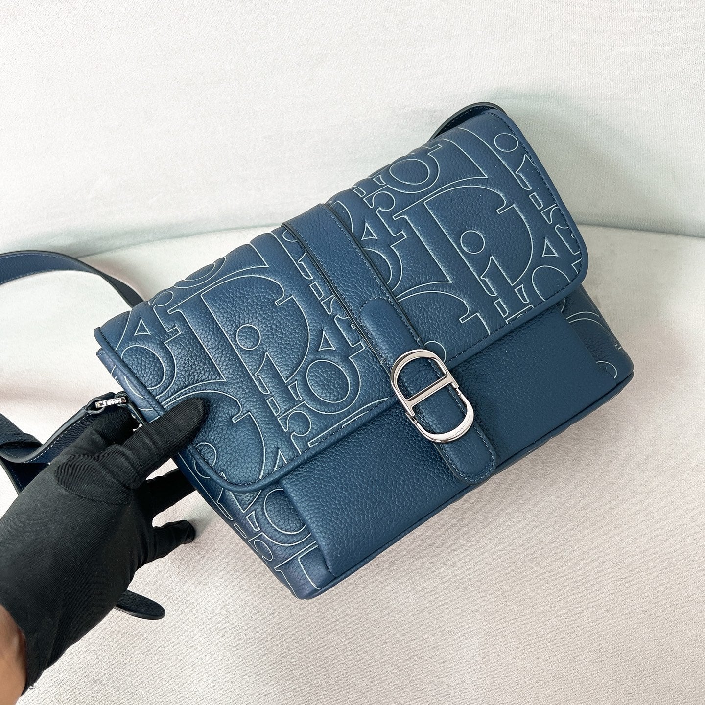 Сумка-мессенджер Dior Daily с откидной крышкой - Маленькая - Синяя